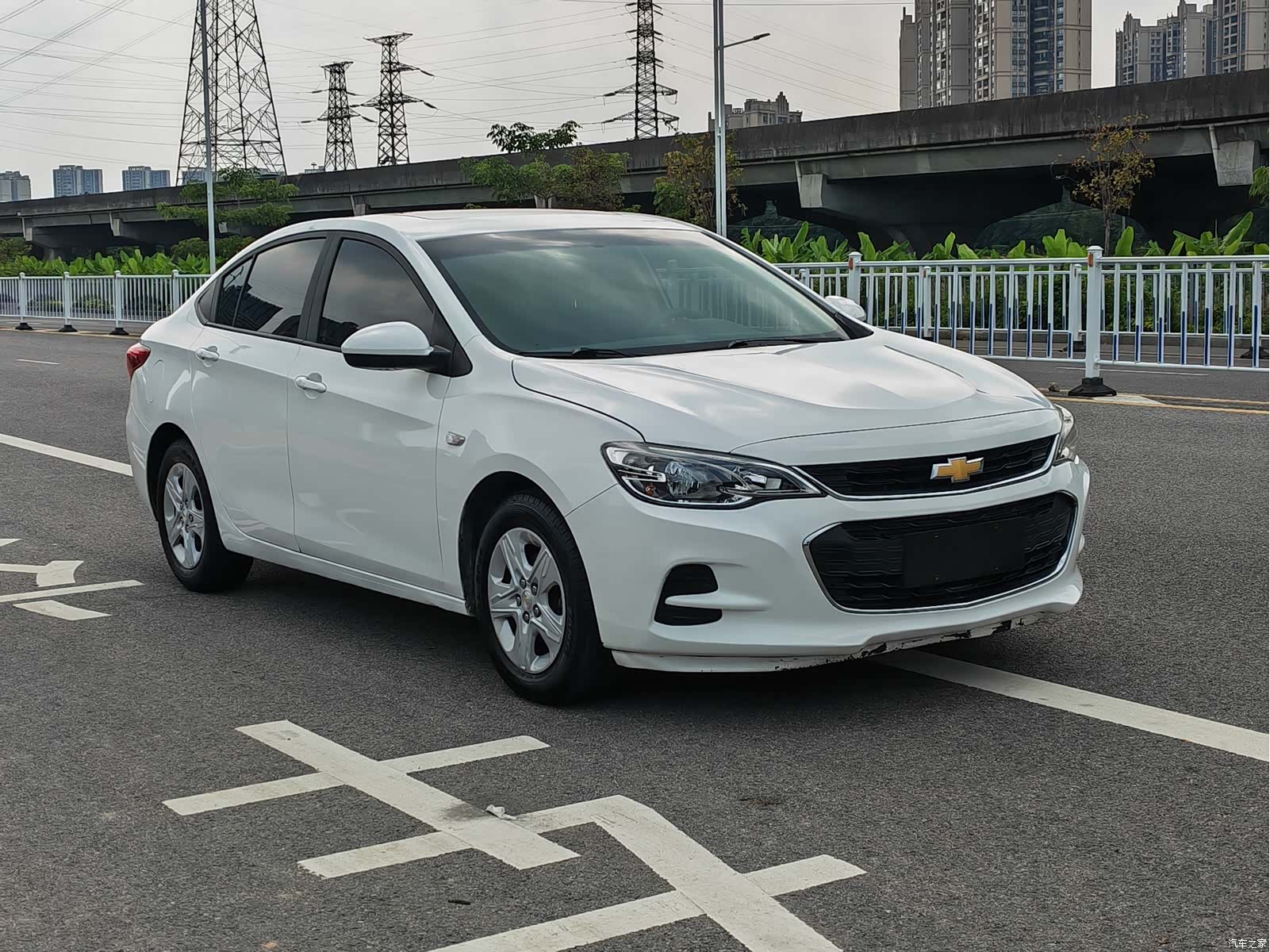 Chevrolet 320, 2019 3
