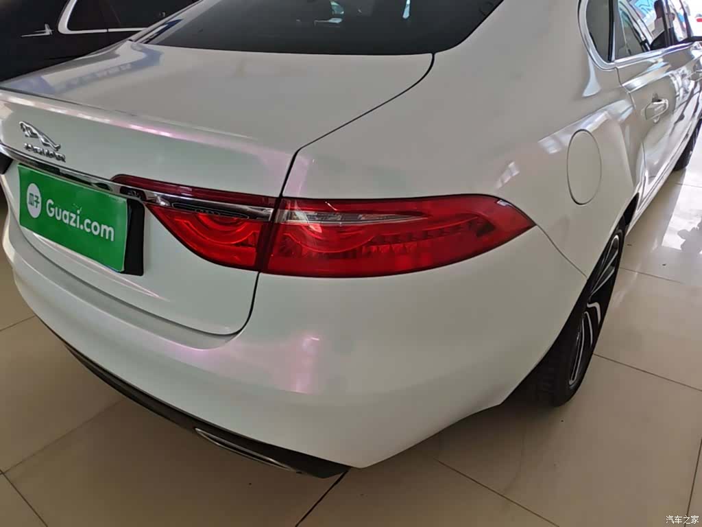 Land Rover XFL, 2018 8