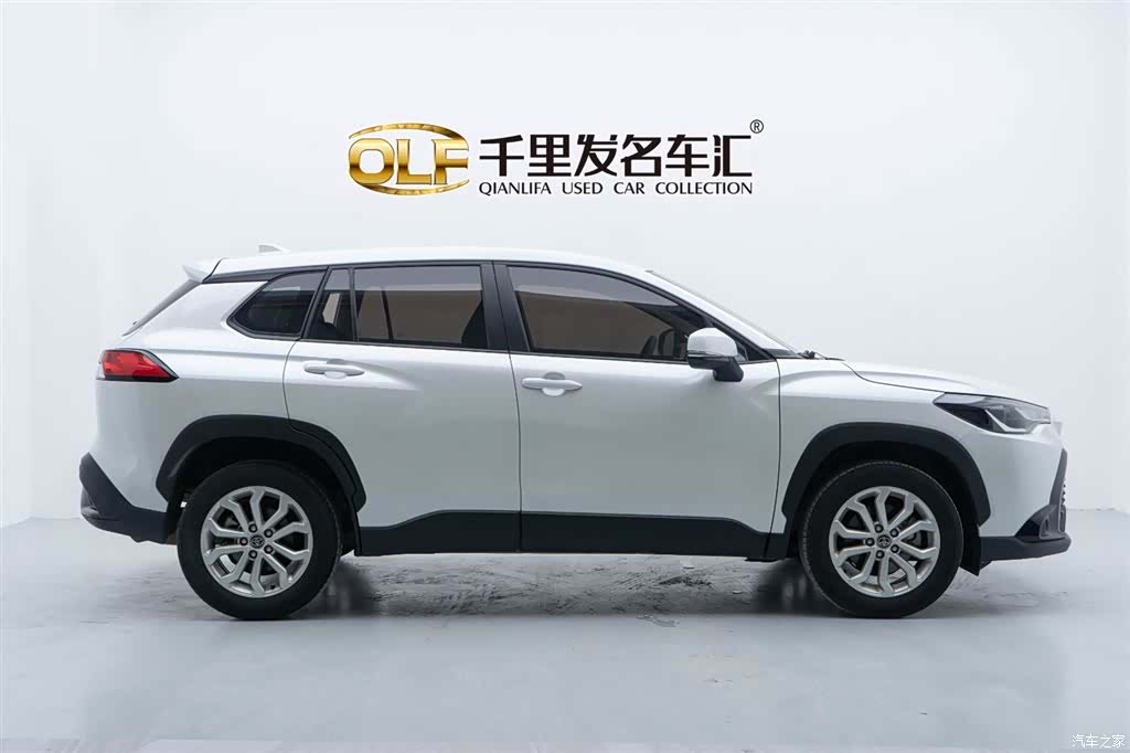 Toyota Frontlander, 2025 4