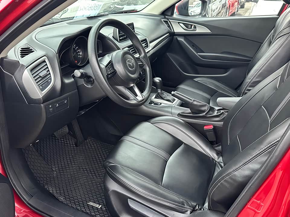 Mazda 3 Angkesaila