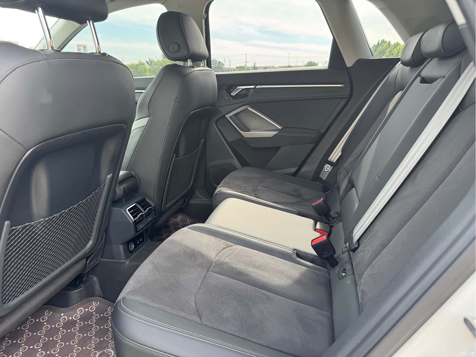 Audi Q3, 2023 7