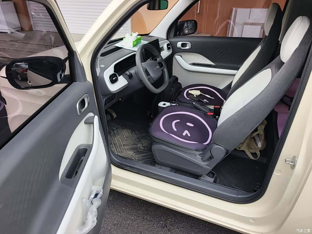 Geely Panda, 2025 16