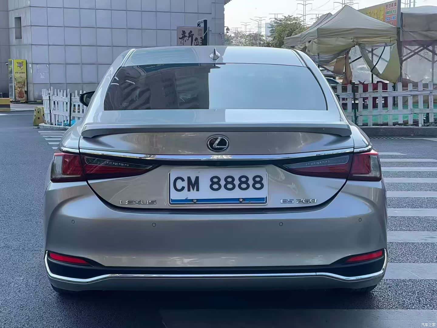 Lexus ES, 2019 6