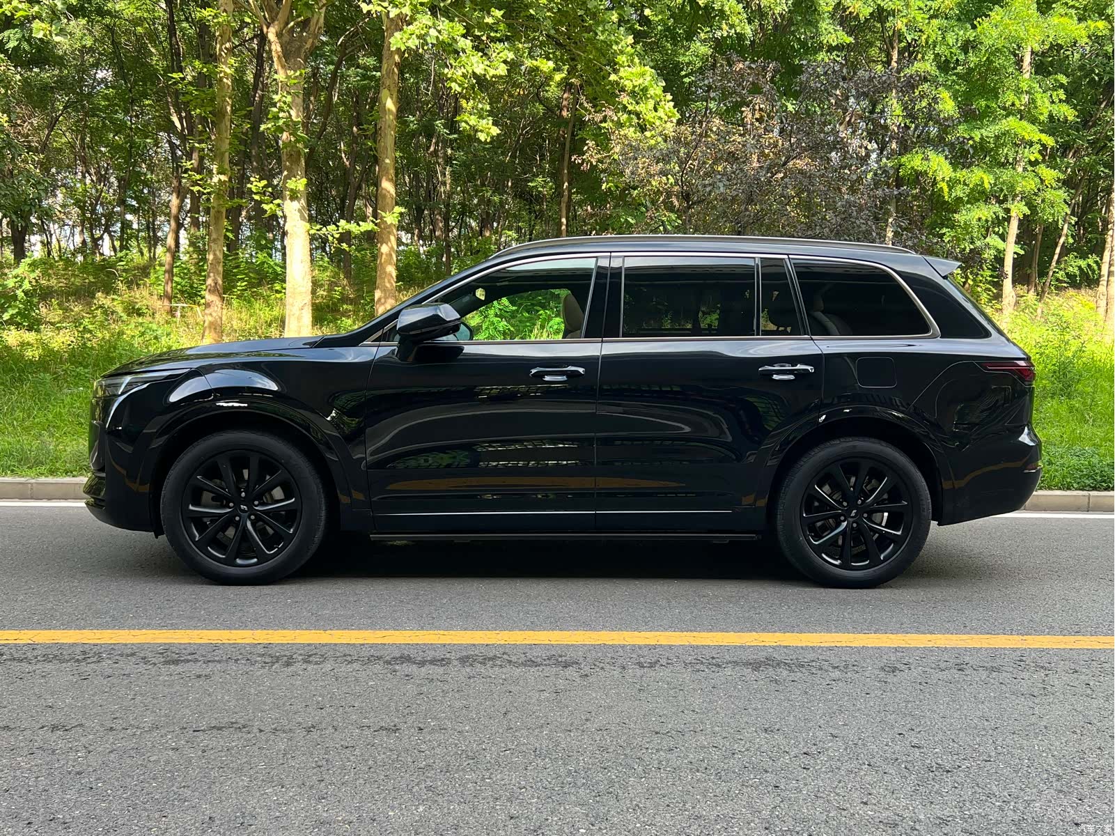 Li Auto ONE, 2021 3