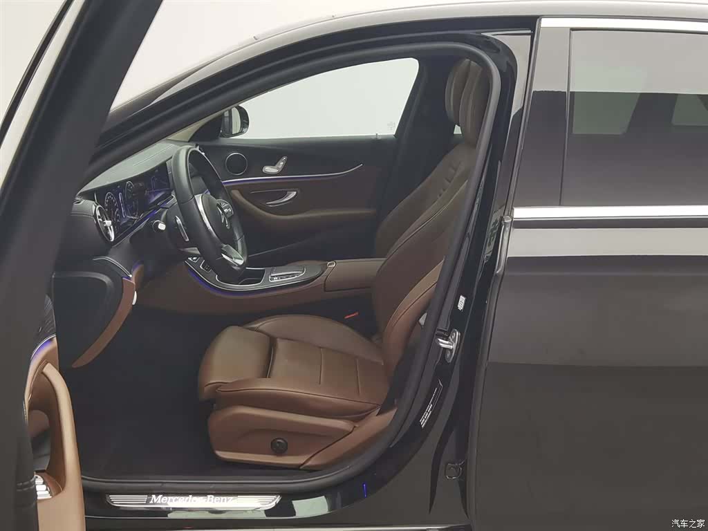 Mercedes-Benz E-Class, 2019 10
