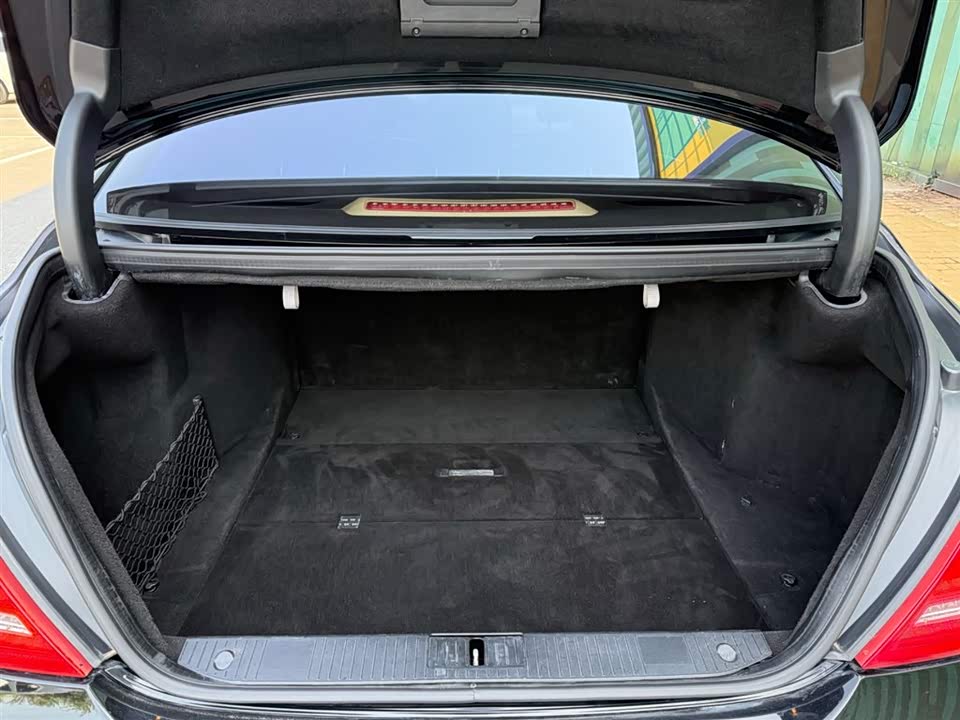 Mercedes-Benz S-class Mercedes-Benz S-class