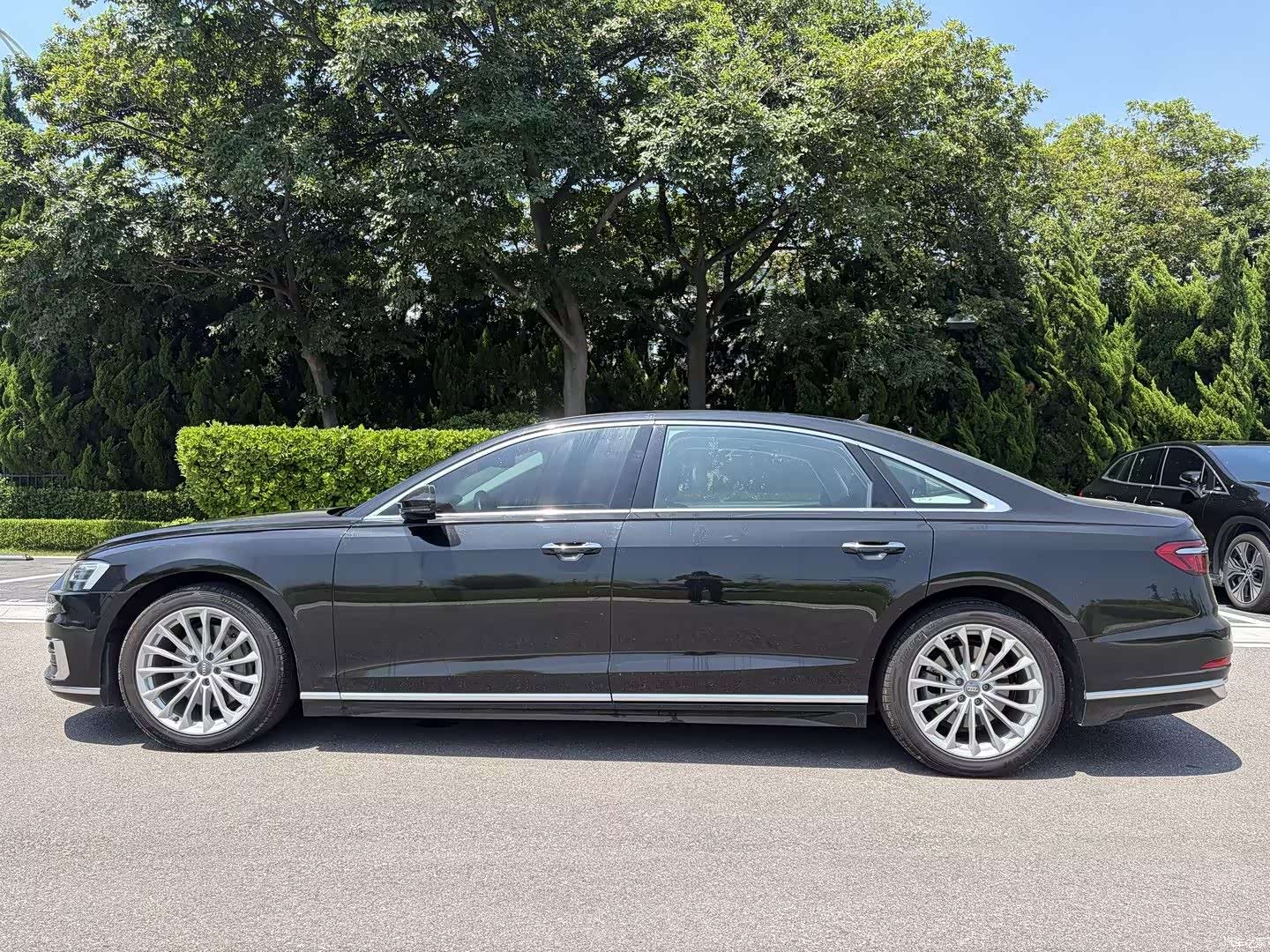 Audi A8L, 2019 7