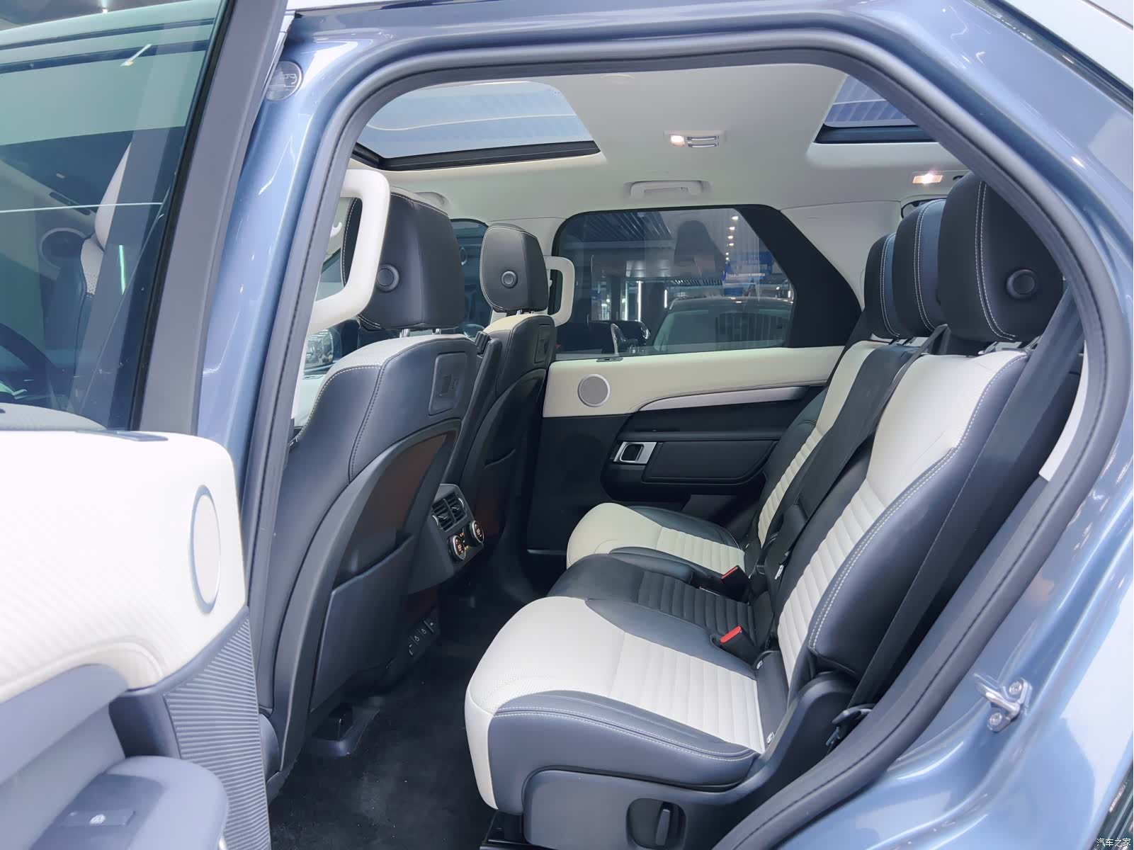 Land Rover Discovery, 2021 11