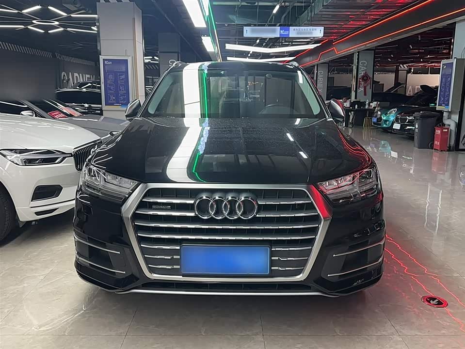 Audi Q7 Audi Q7