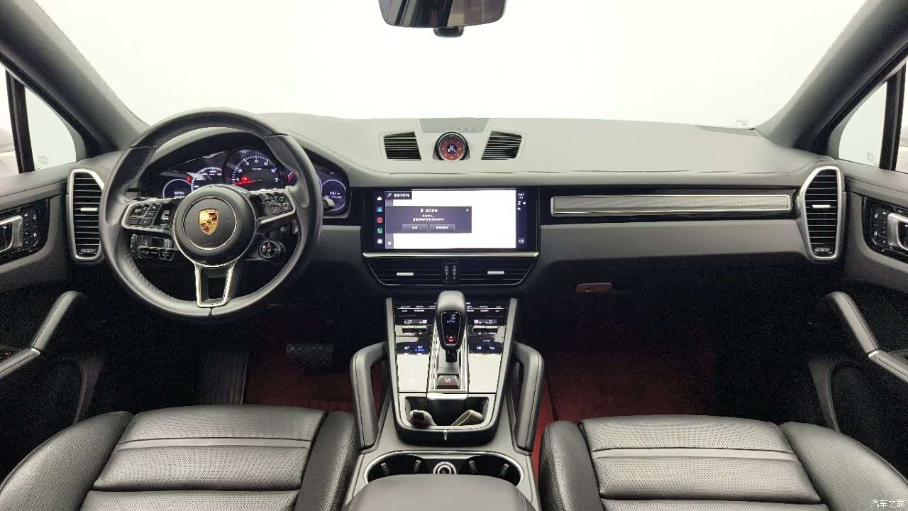 Porsche Cayenne, 2023 11