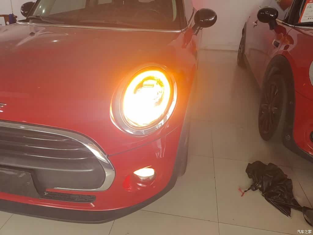 Mini ONE, 2019 17