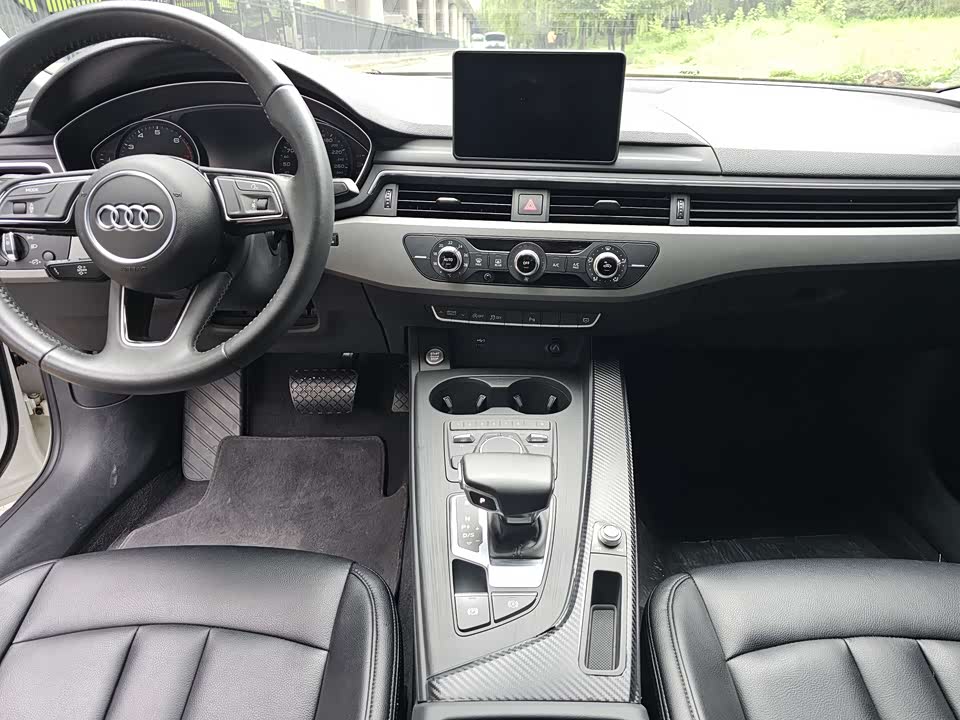 Audi A4L Audi A4L