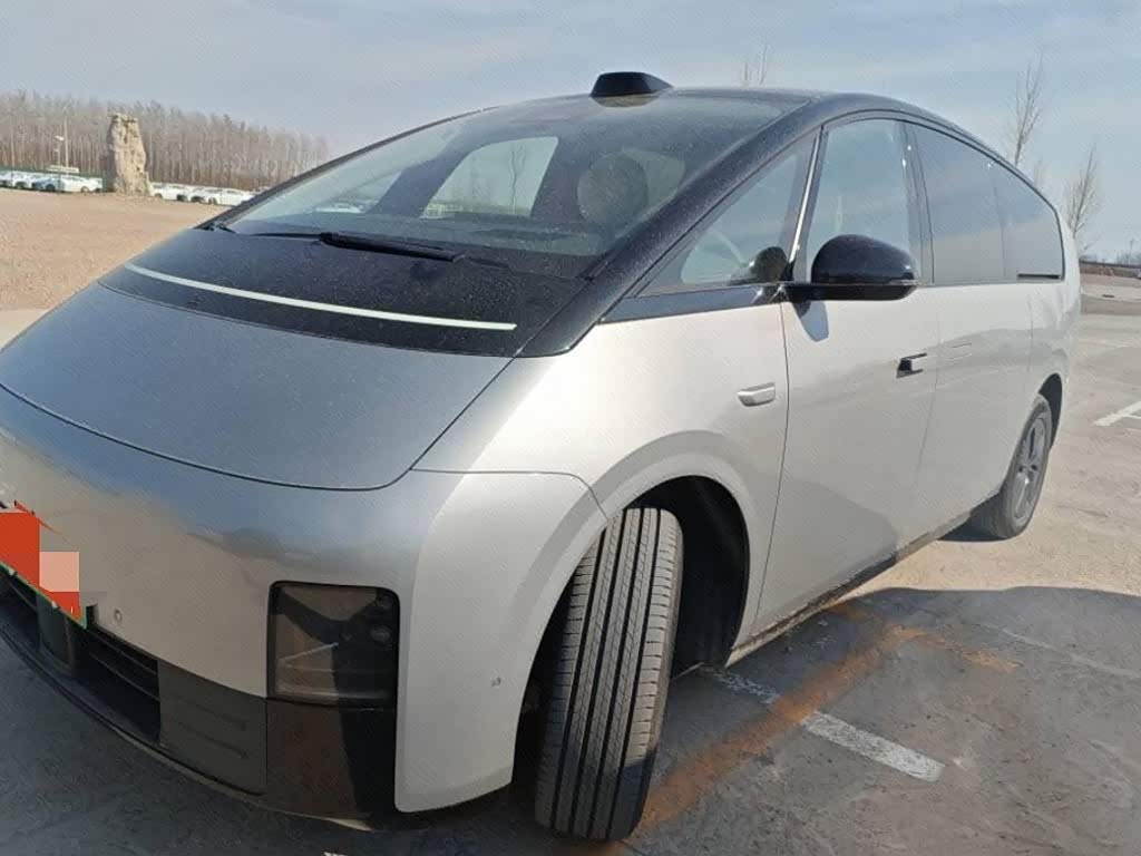 Li Auto MEGA