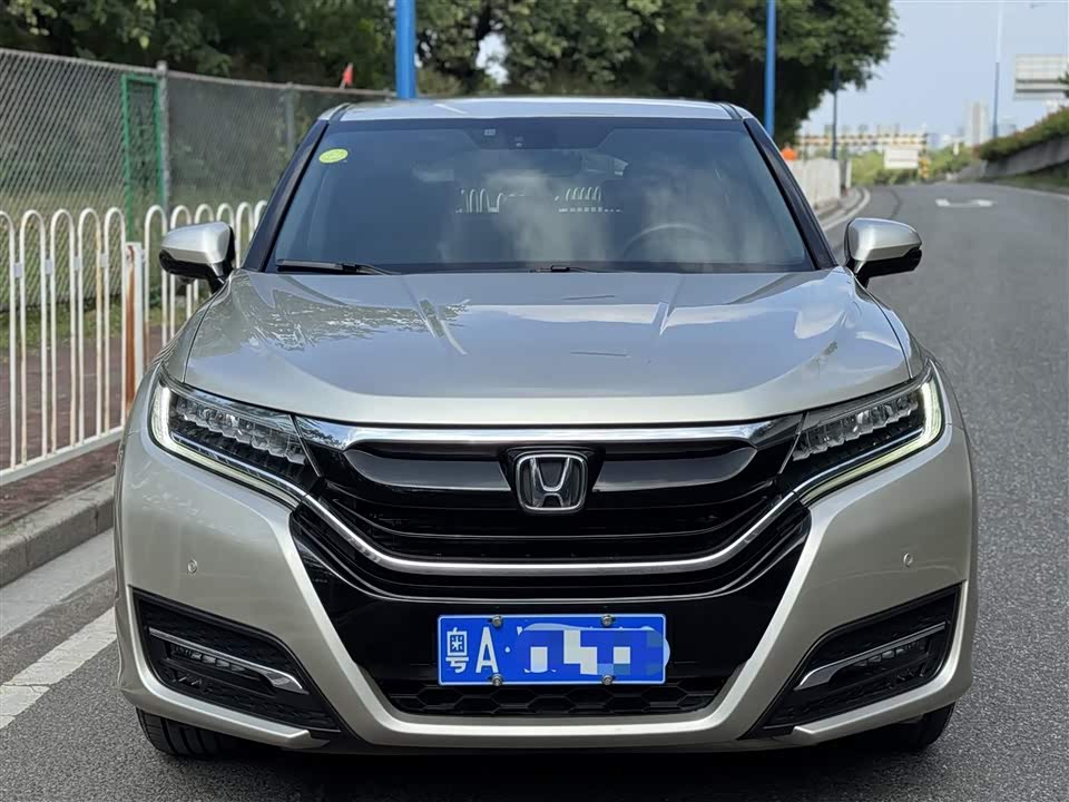 Honda UR-V