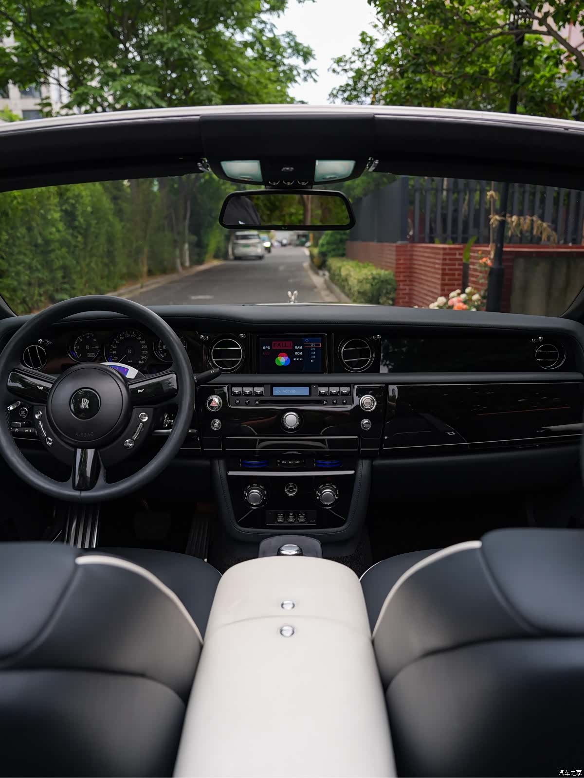 Rolls-Royce Phantom, 2008 21