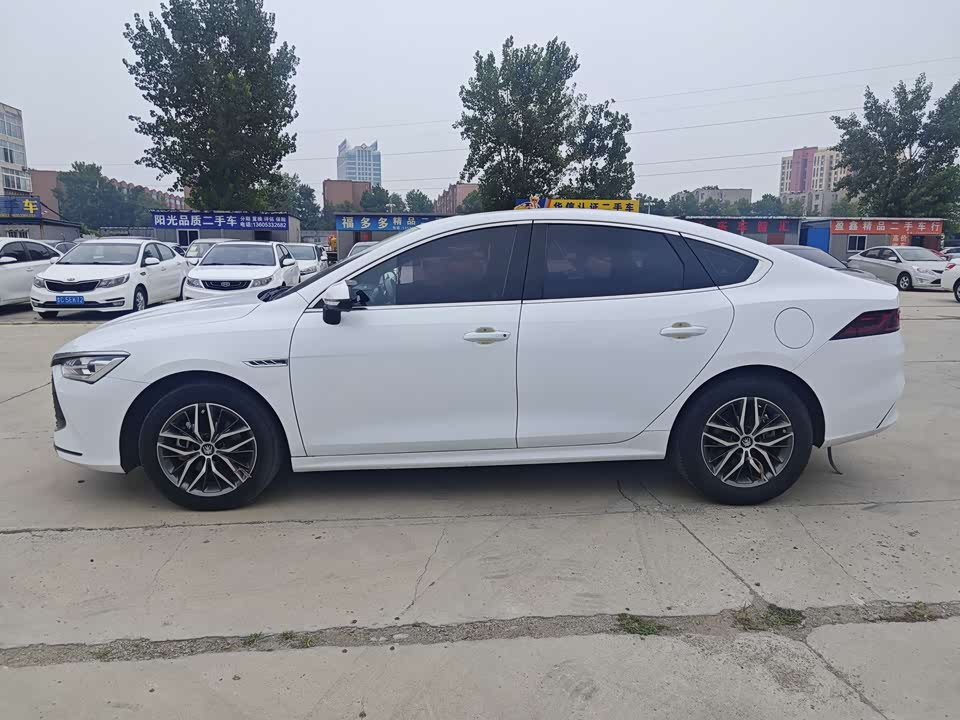 BYD Qin Yuan