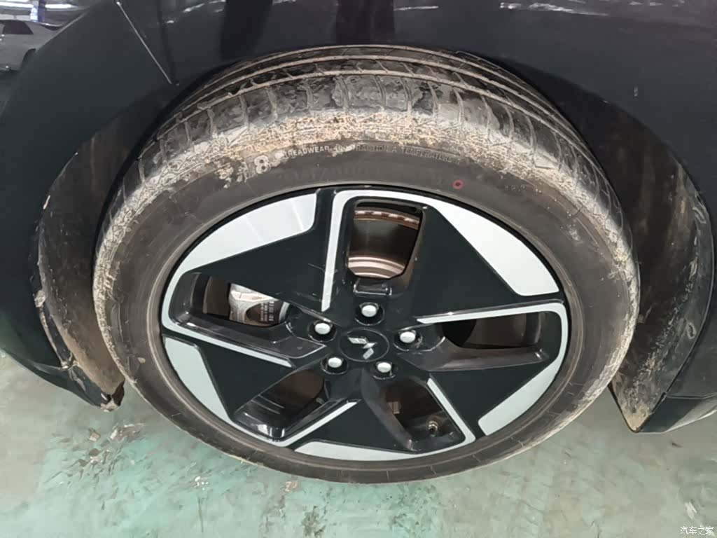 Wuling Starlight, 2024 23