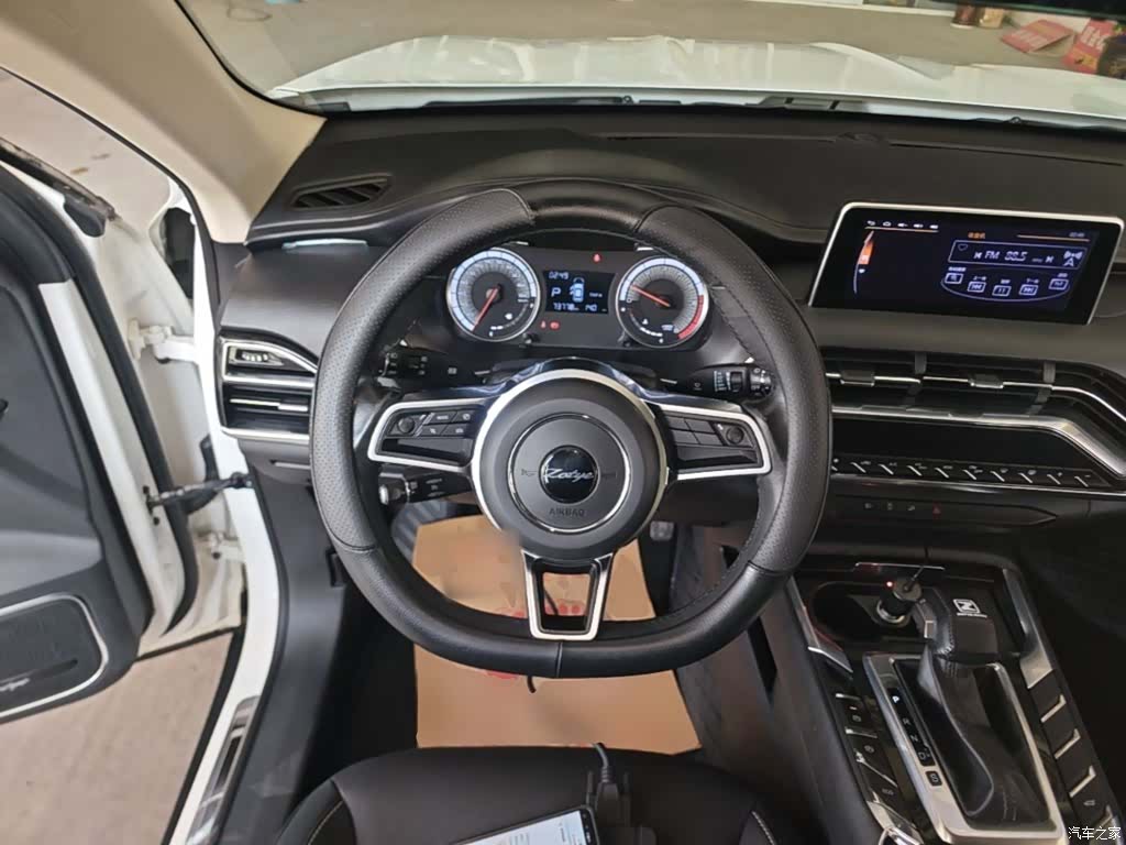 Zotye T500, 2018 7