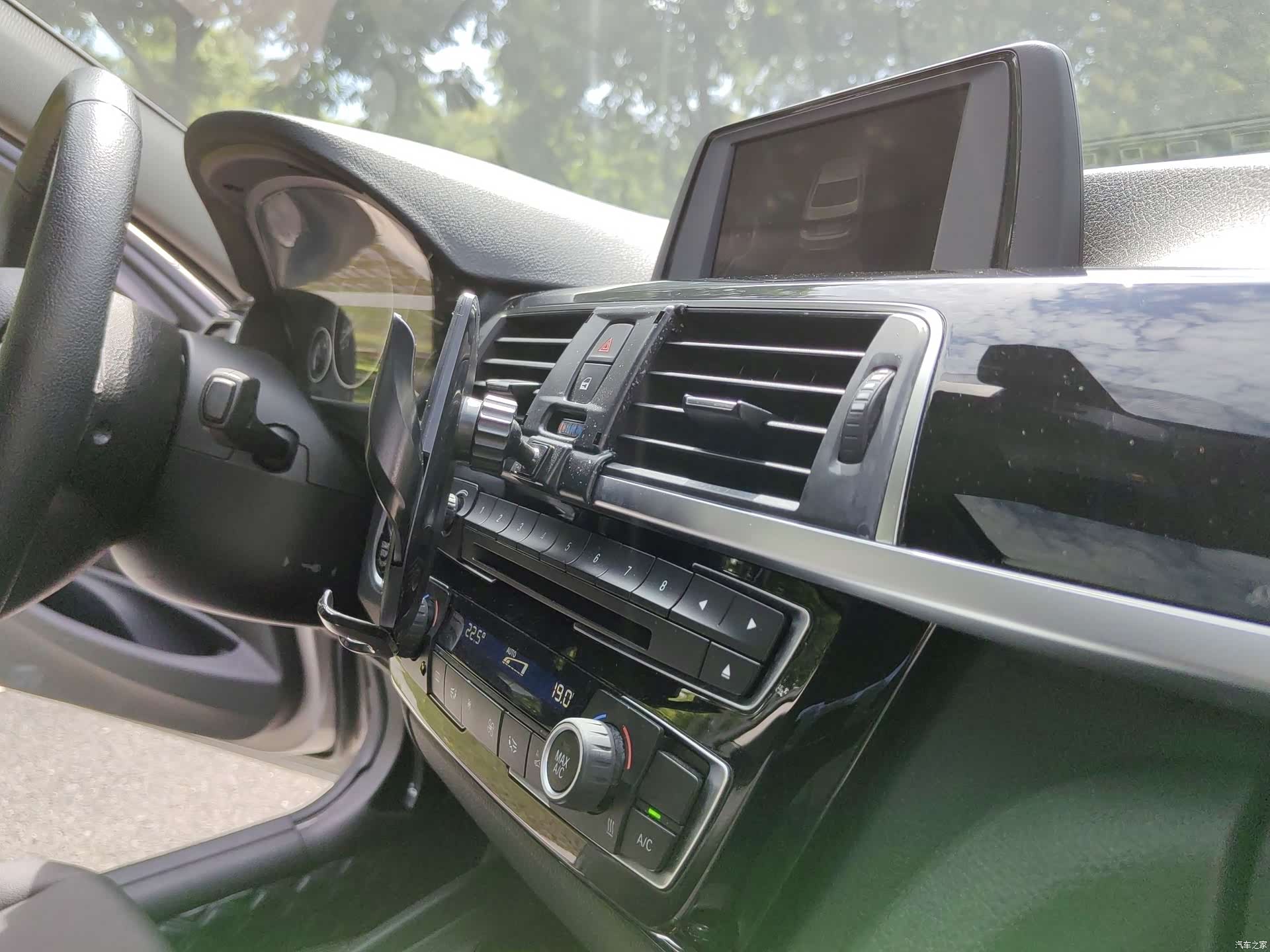 BMW 3 Series, 2016 22