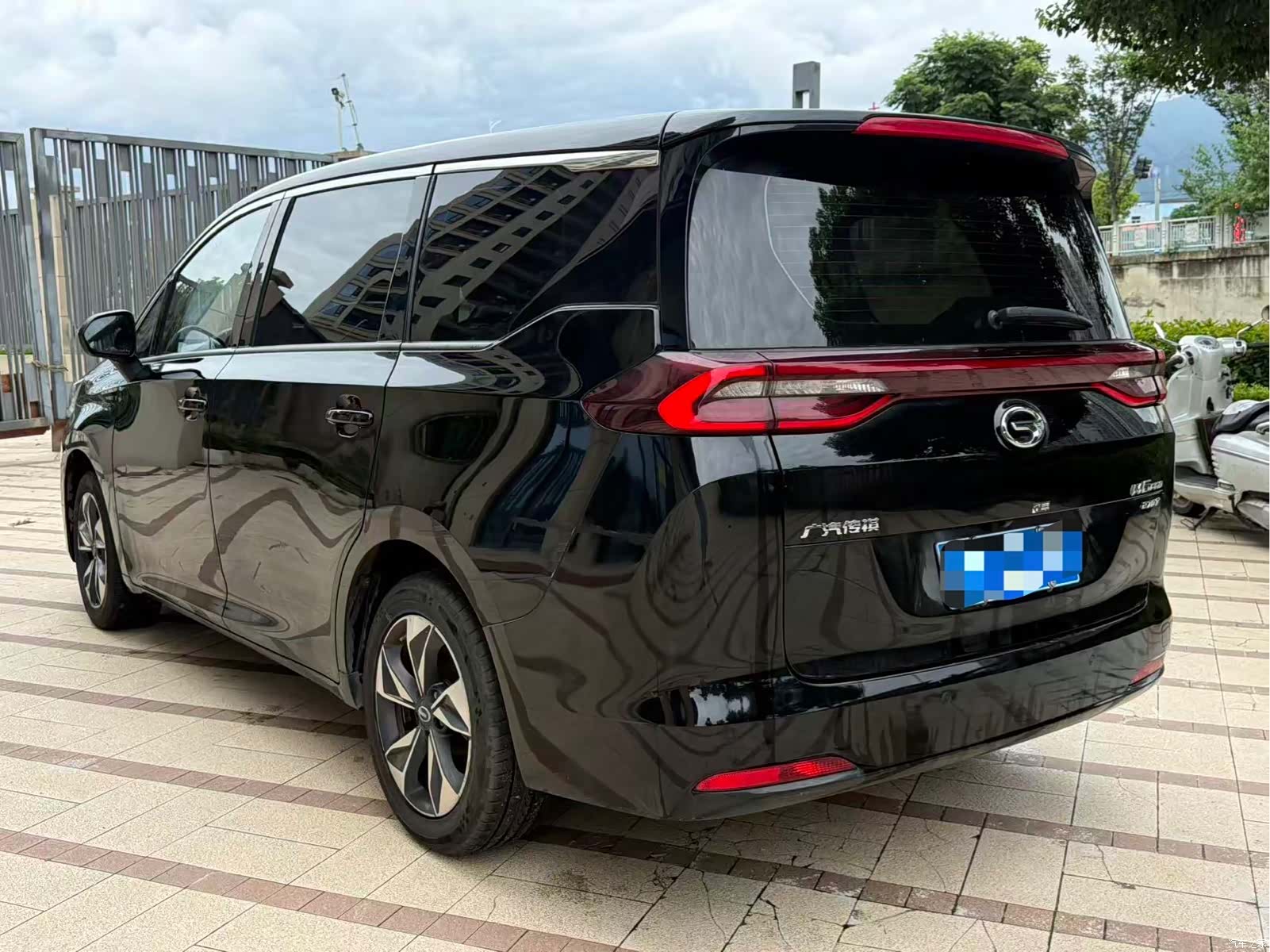 Trumpchi M6, 2023 10