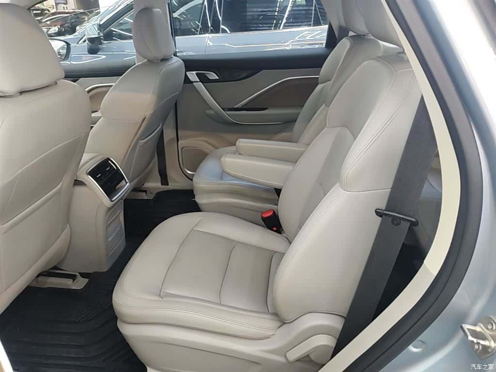 Geely Jiaji, 2020 17