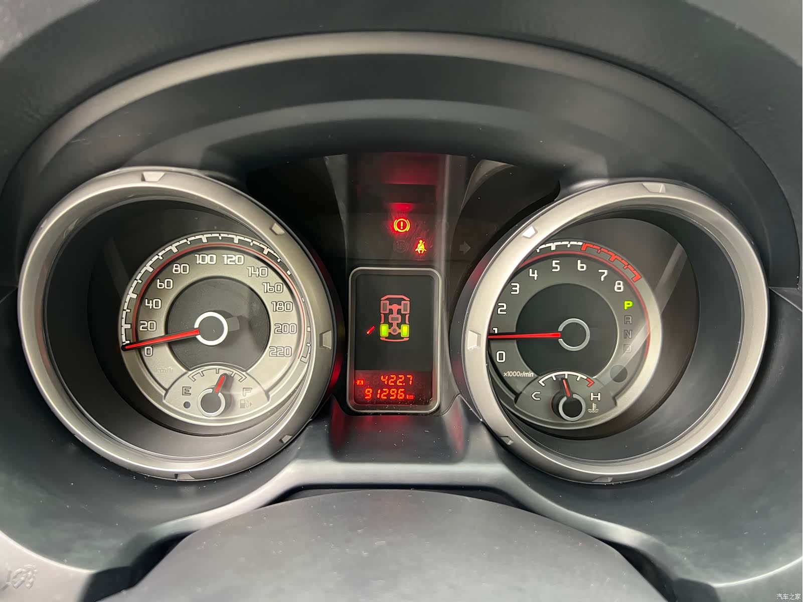 Mitsubishi Pajero, 2020 12