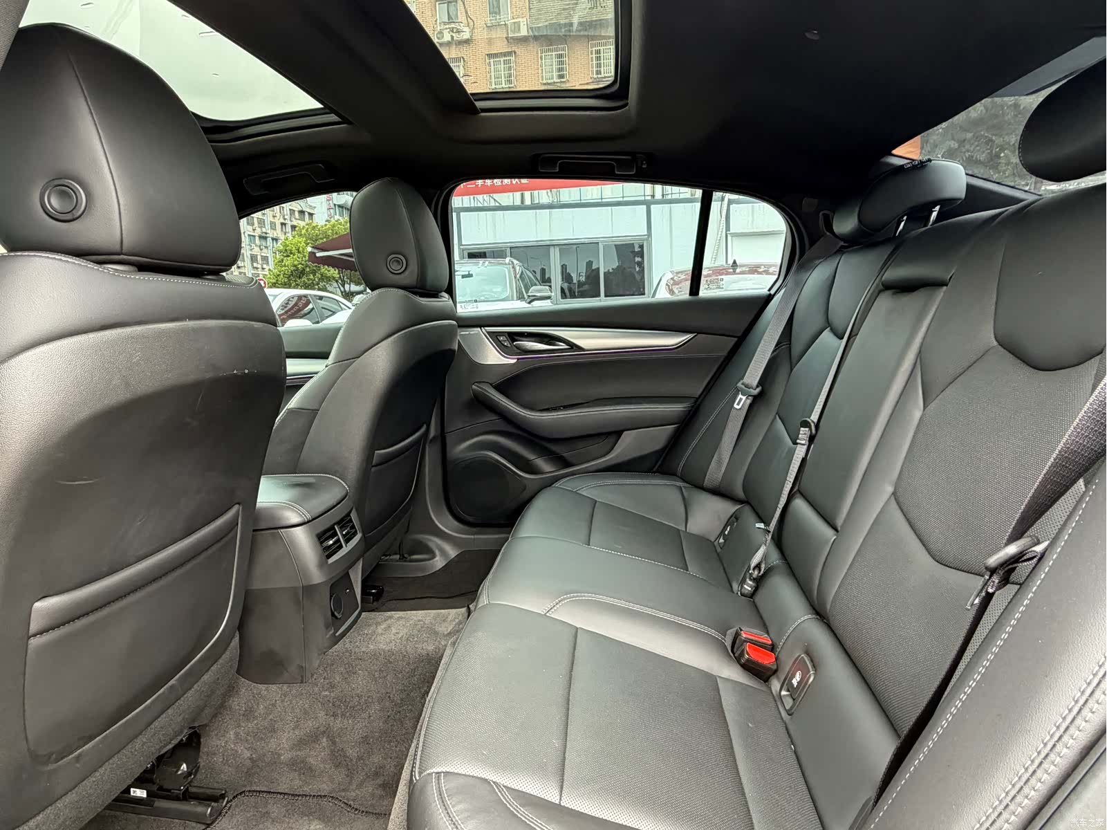 Cadillac CT5, 2023 9