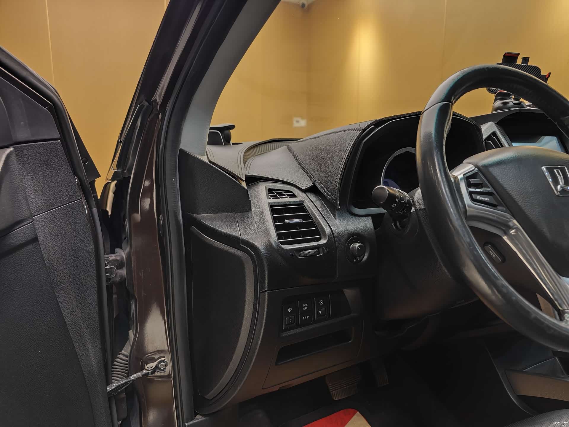 DongFeng 6, 2015 11