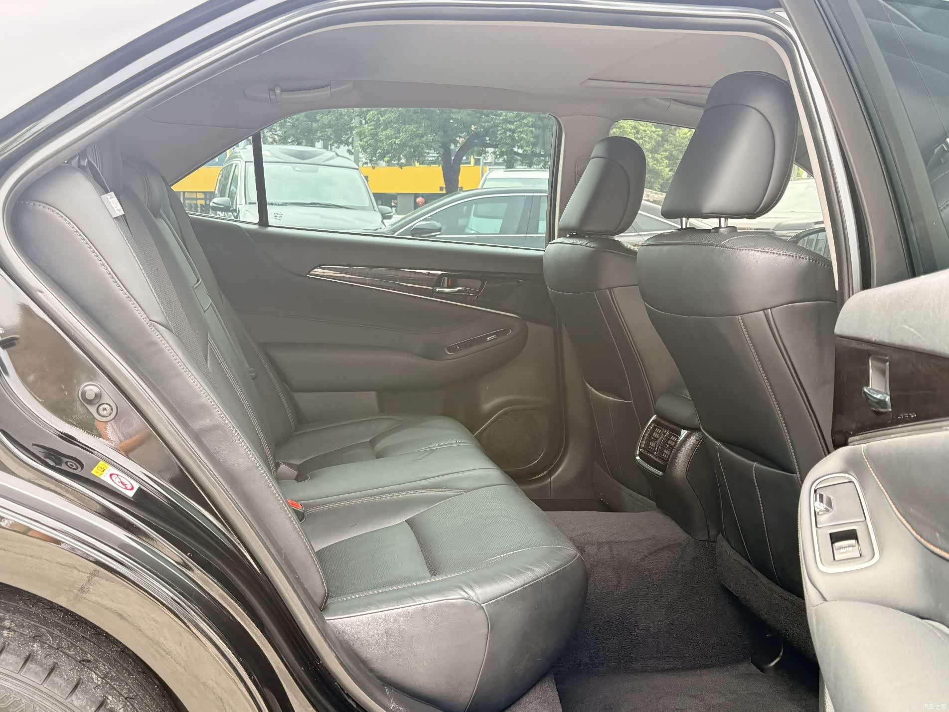 Toyota Crown, 2018 7