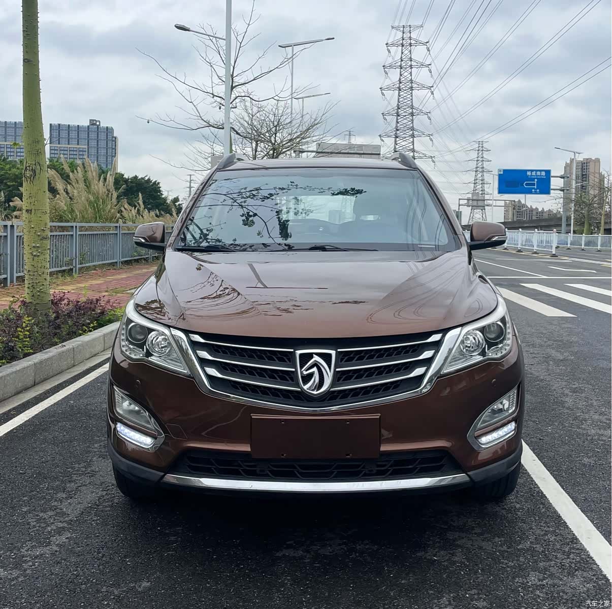 Wuling 560, 2016 3