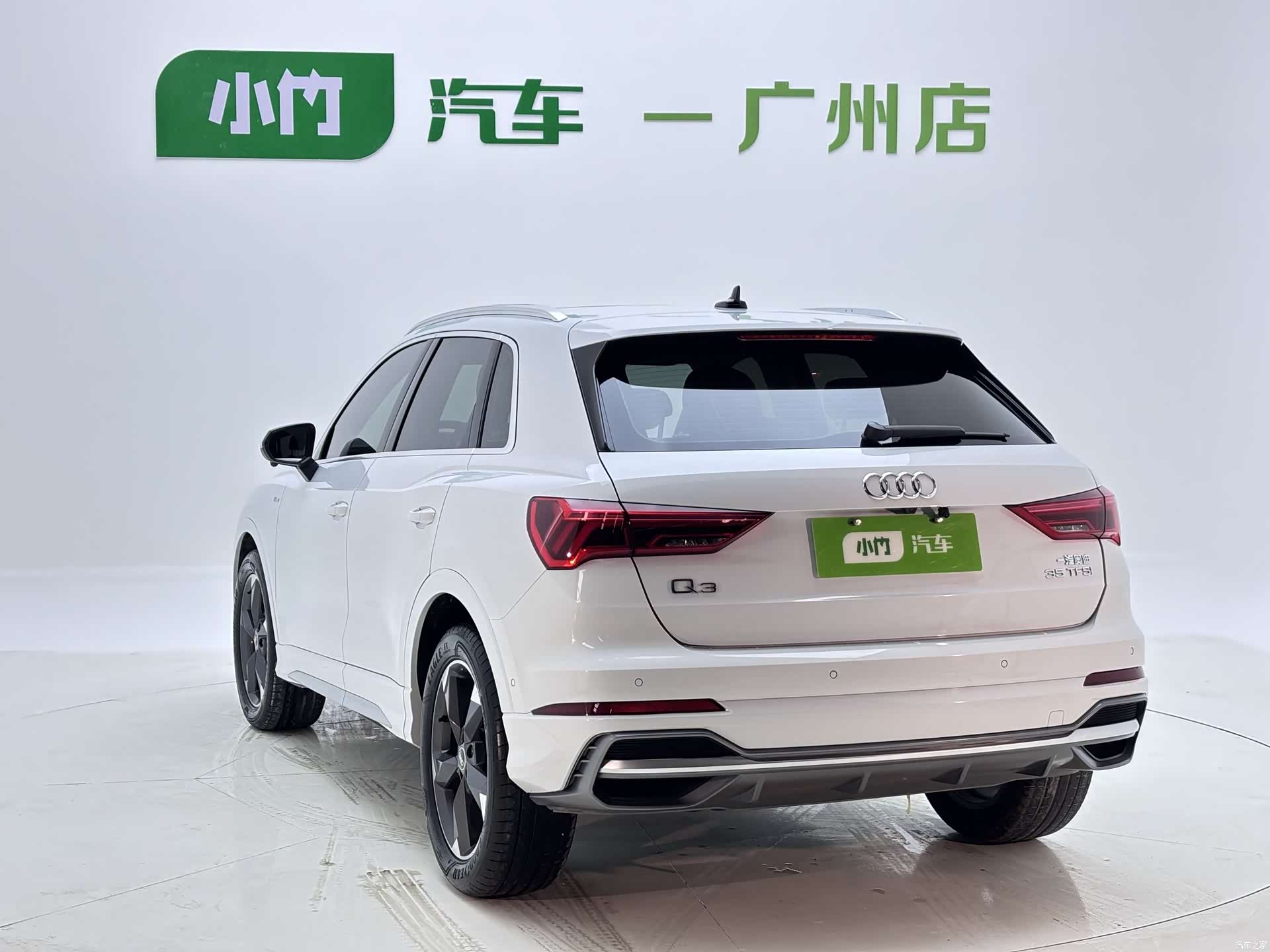 Audi Q3, 2022 все фото