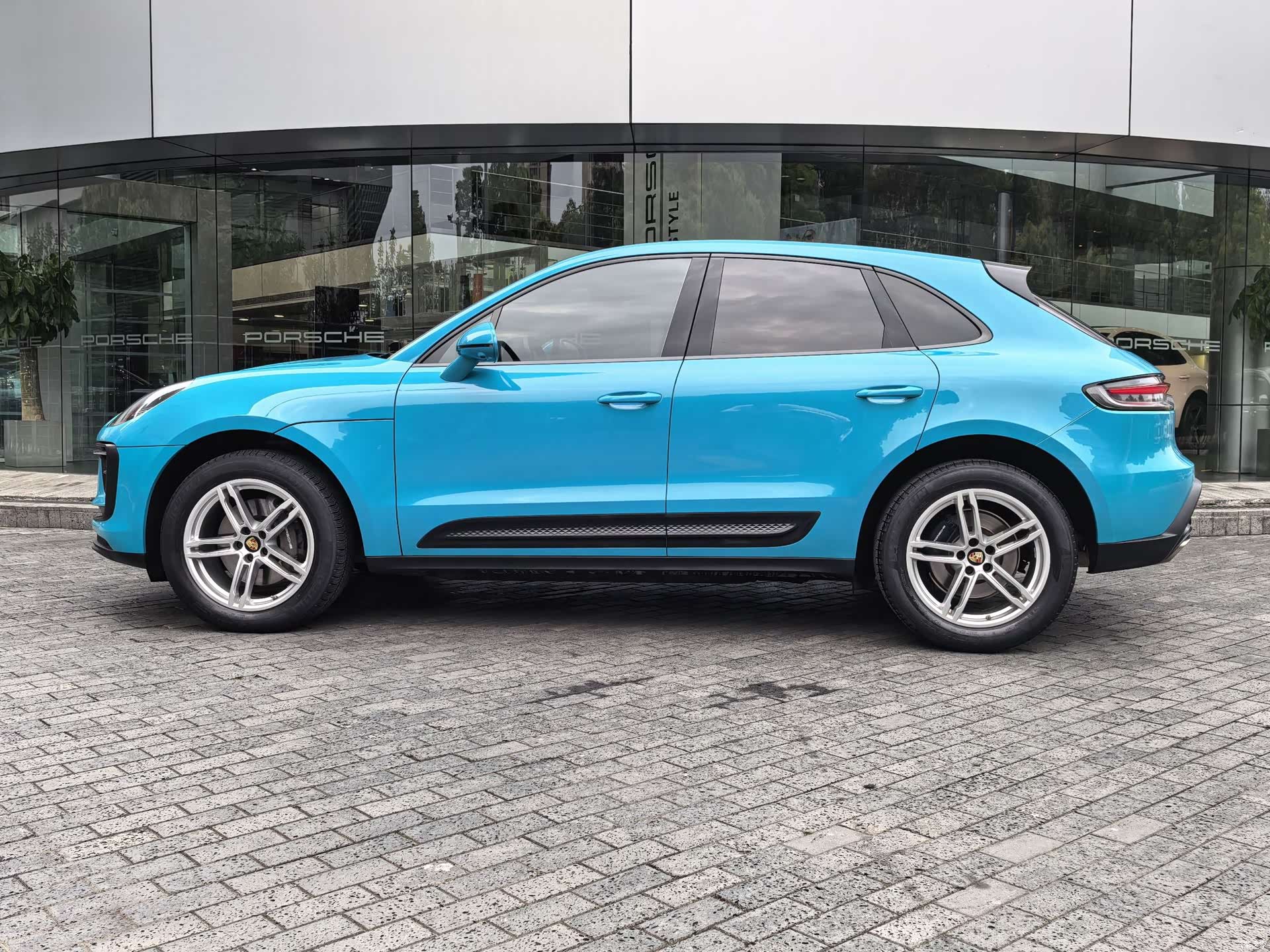 Porsche Macan, 2023 3