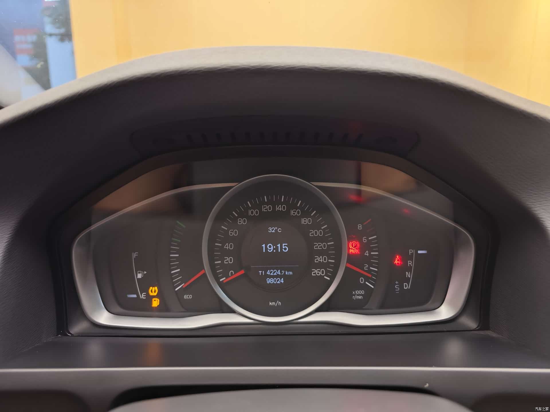 Volvo S60, 2018 33