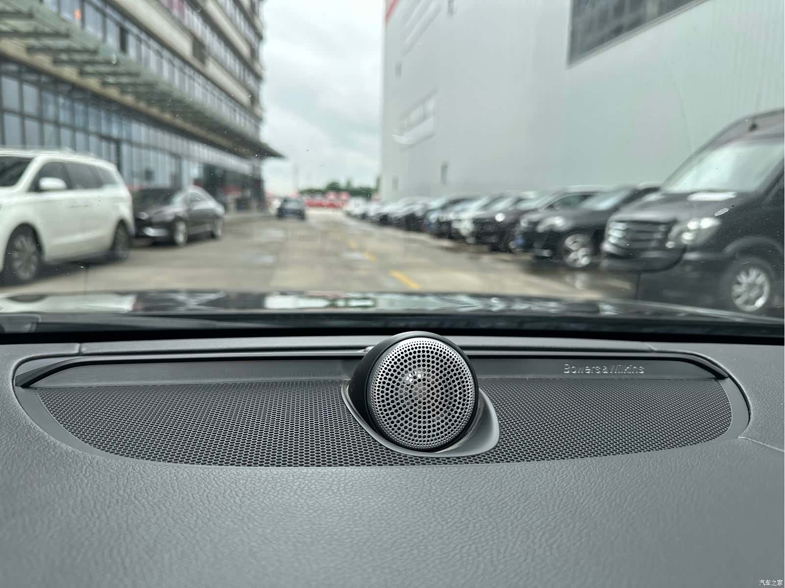 Volvo S90, 2018 13
