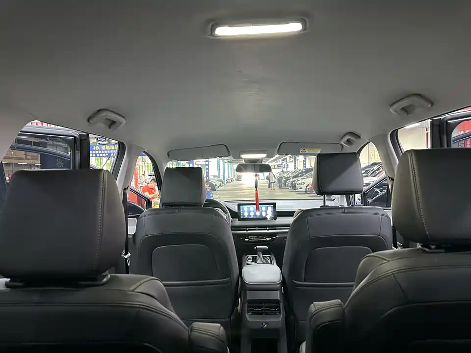 Wuling Wuling Jiachen