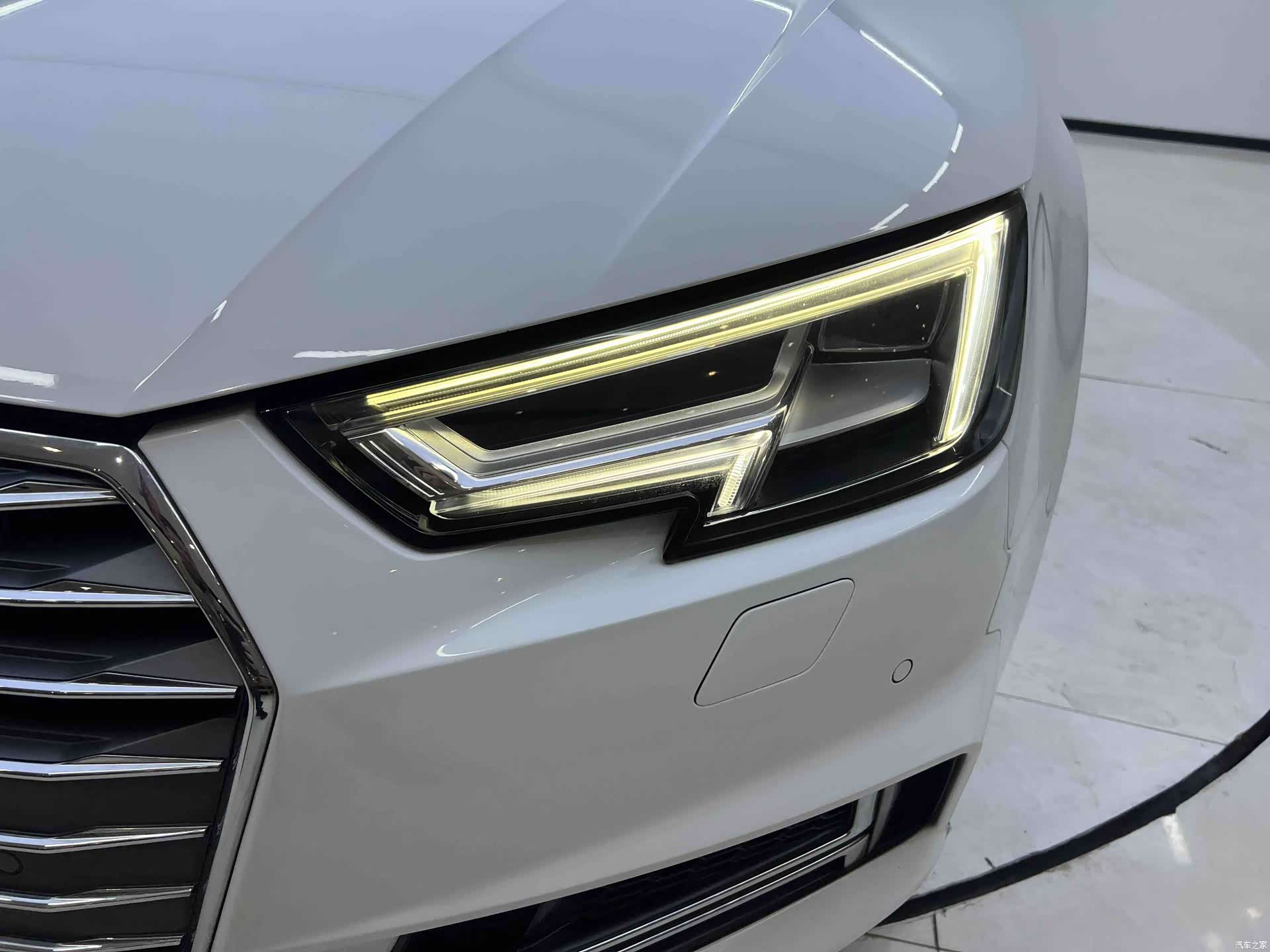 Audi A4L, 2018 16