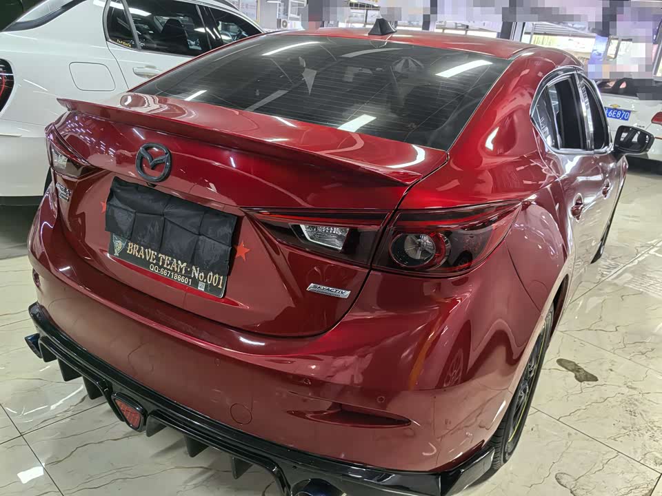 Mazda 3 Angkesaila