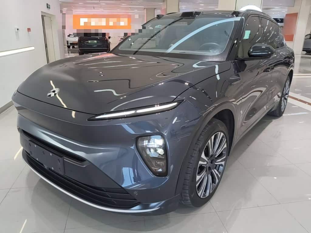 NIO ES8