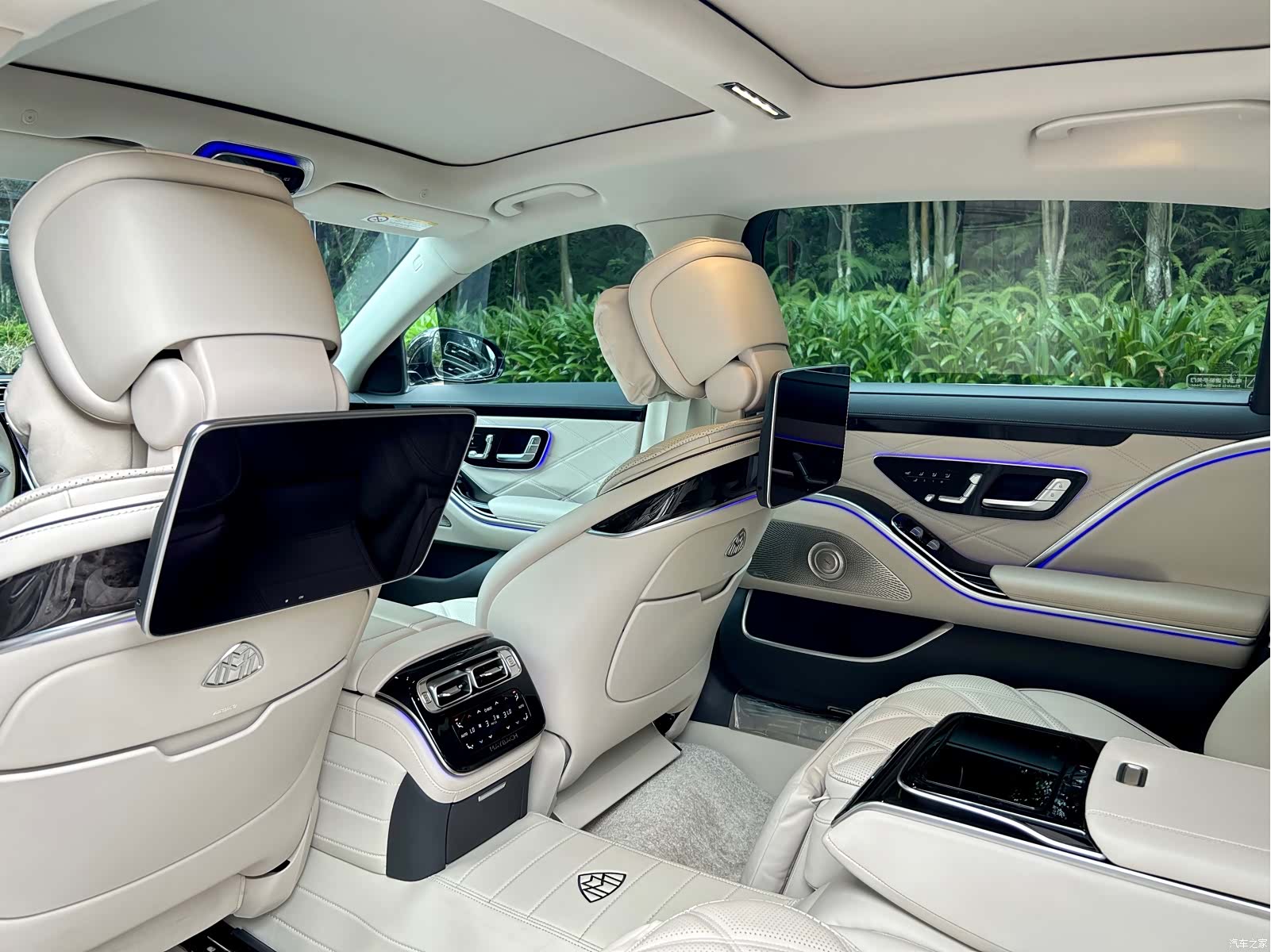 Maybach S-Class, 2025 9