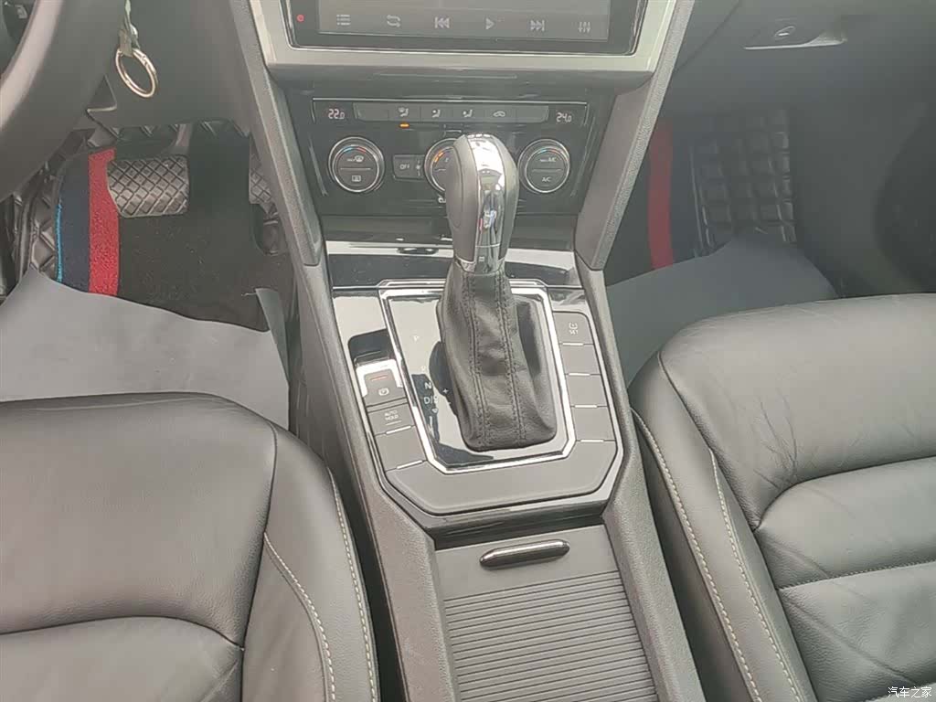 Volkswagen Lamando, 2016 14