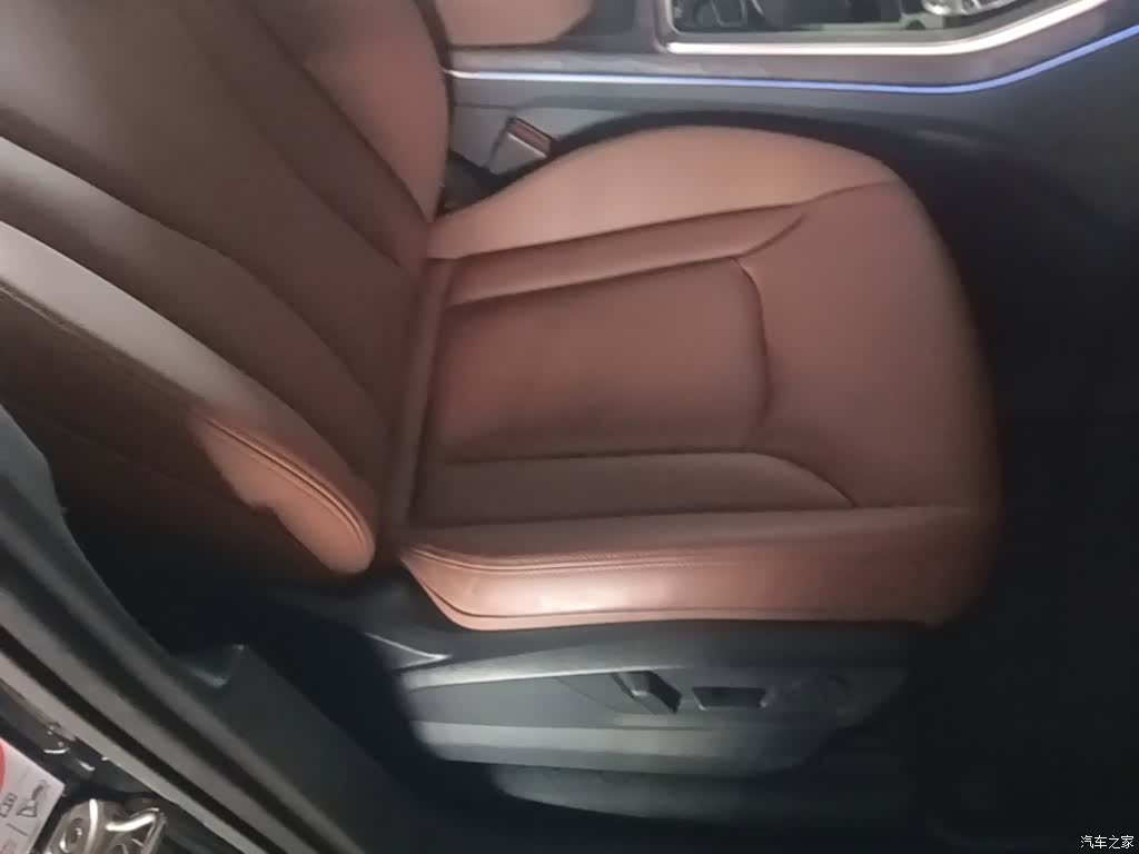 Audi Q7, 2020 25
