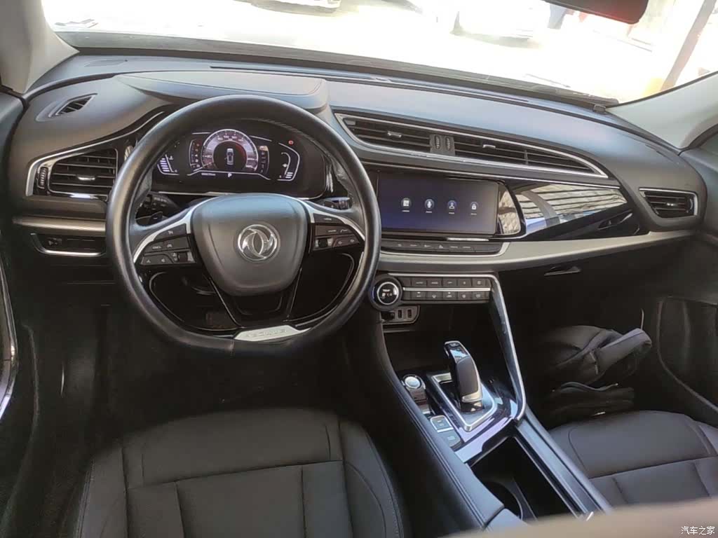 DongFeng AX7, 2019 10