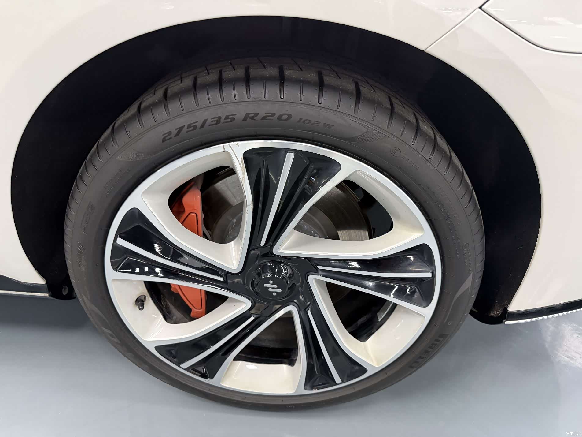 IM Motors L7, 2022 16