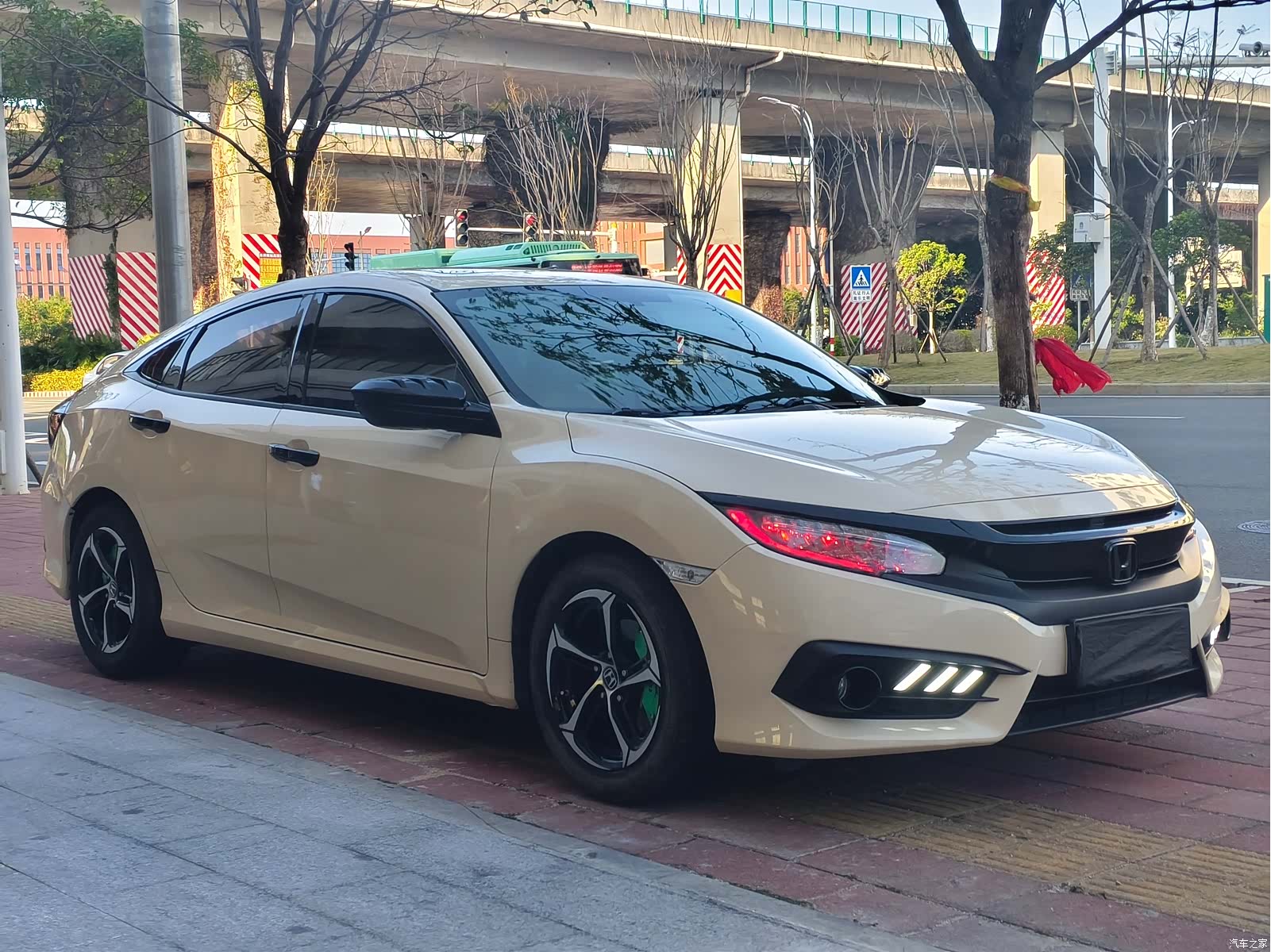 Honda Civic, 2016 3