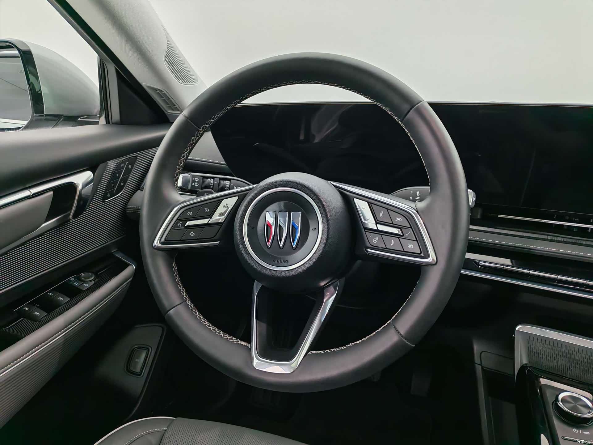 Buick E5, 2025 22