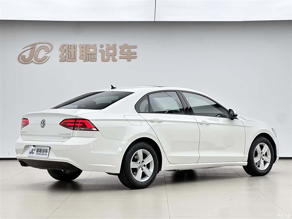 Volkswagen Lamando, 2017 все фото