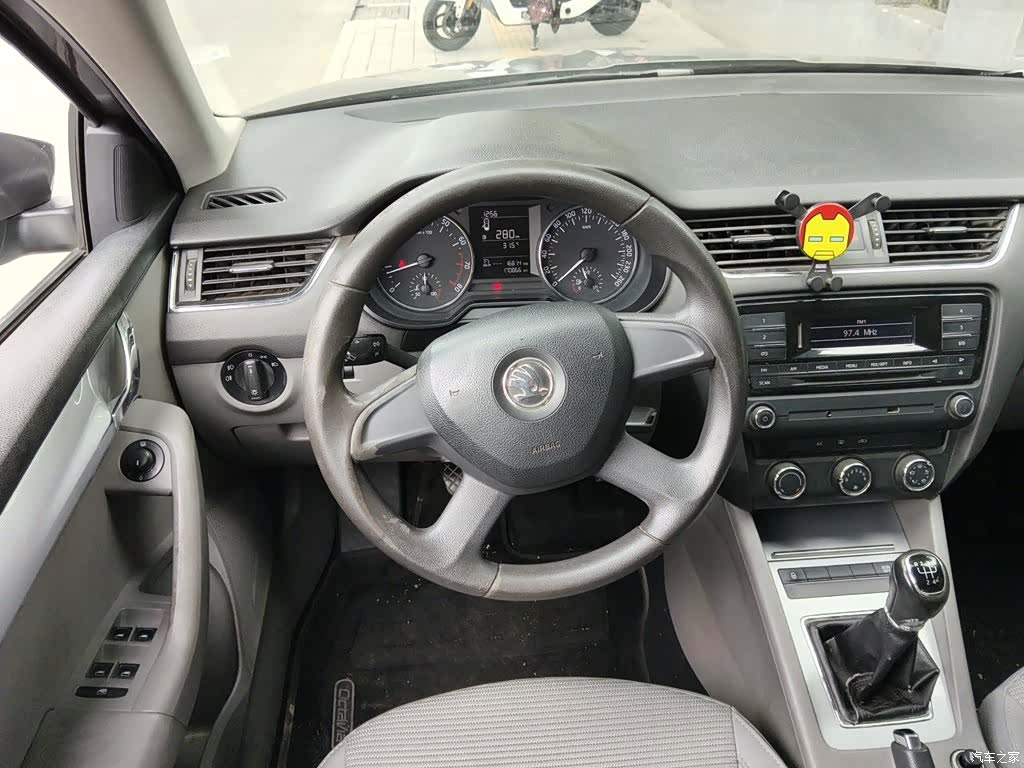 Skoda Octavia, 2015 11