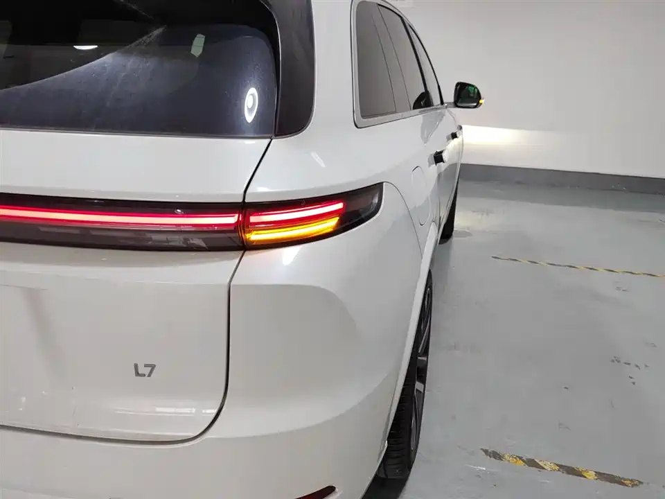 Li Auto Ideal L7