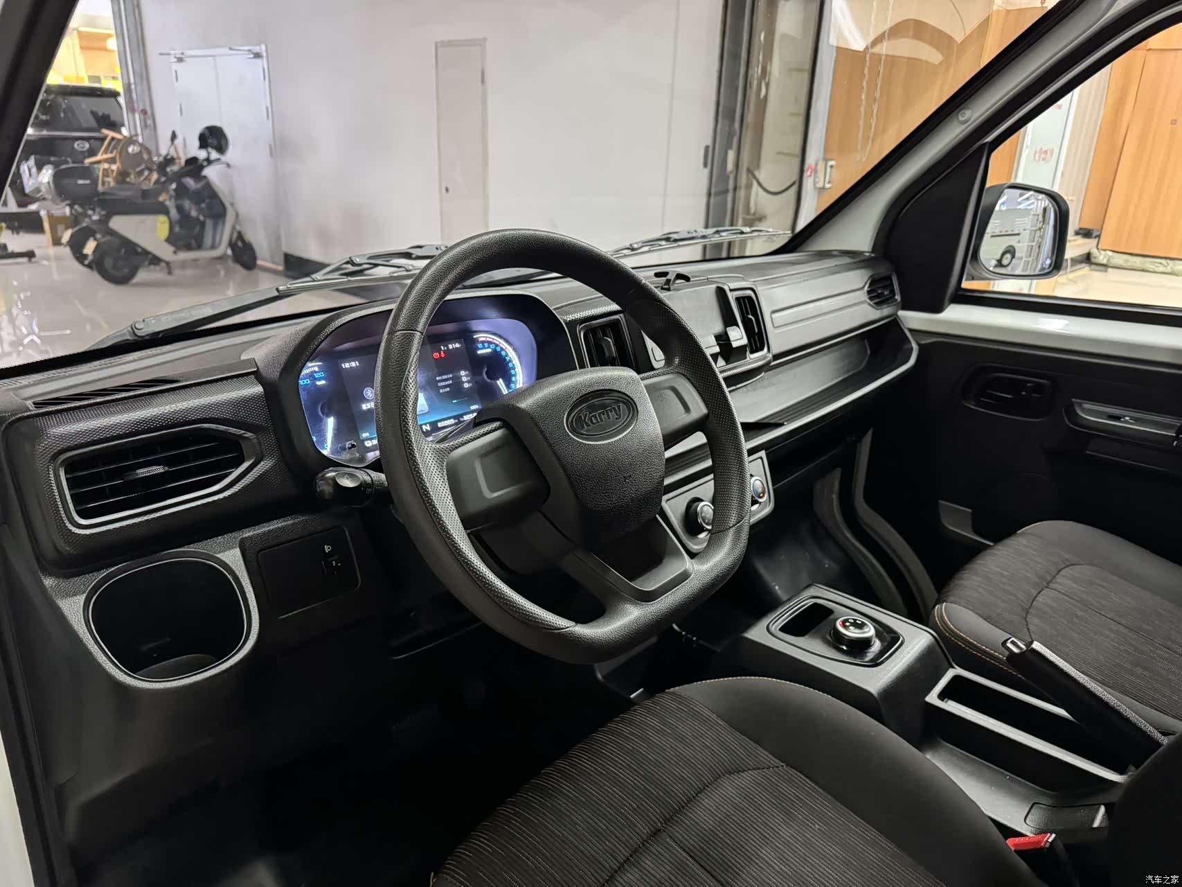 Karry 38.64kWh, 2025 4