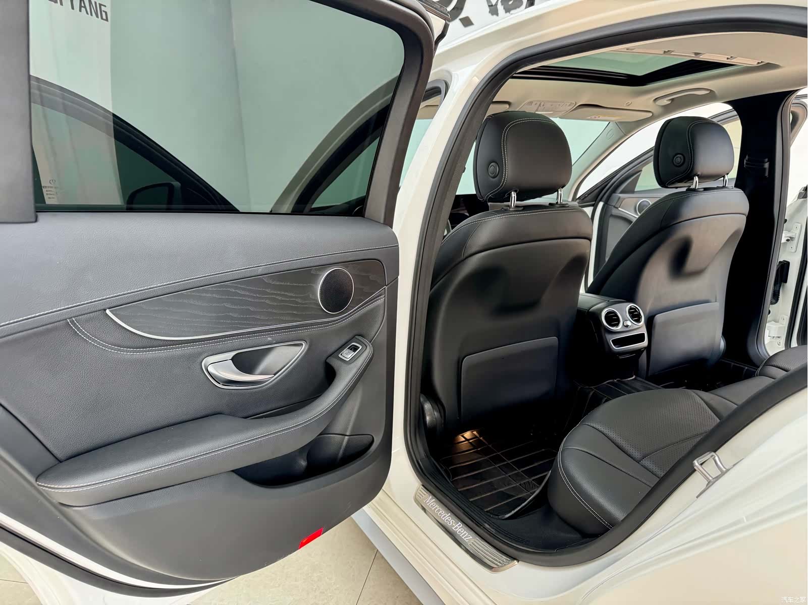 Mercedes-Benz C-Class, 2020 9